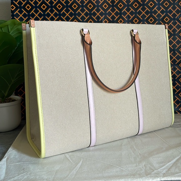 NEW, authentic Blake canvas jumbp tote bag - Picture 6 of 16